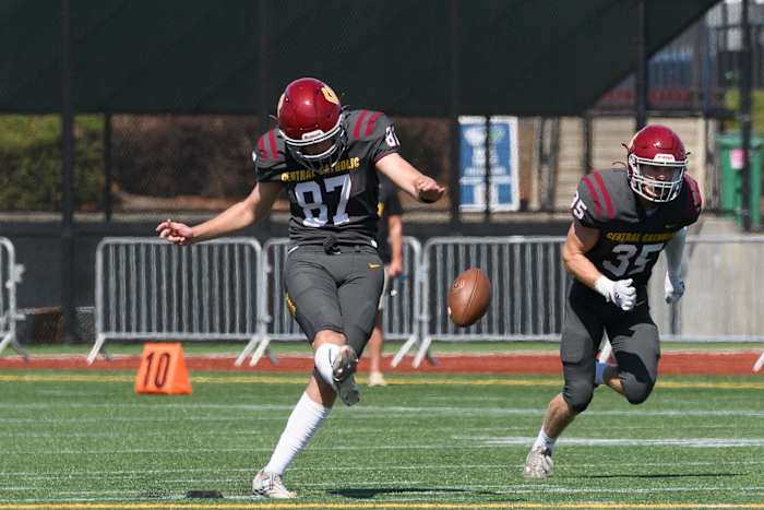 Central Catholic Oregon vs Bellevue Washington football September 2 2023 Ken Waz 11